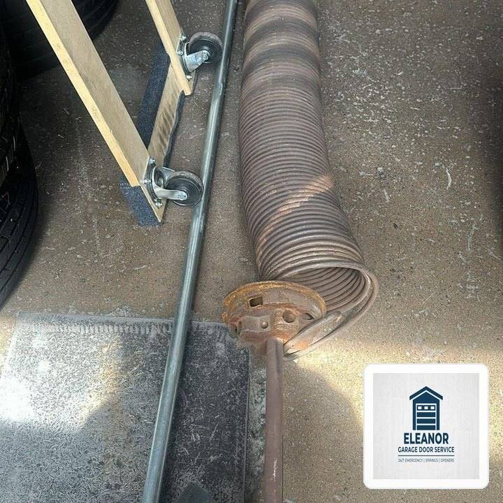 Off-Track Garage Door Emergency Realignment & Laser Calibration in Kirkland, WA
